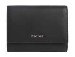 Ladies wallet Calvin Klein Black